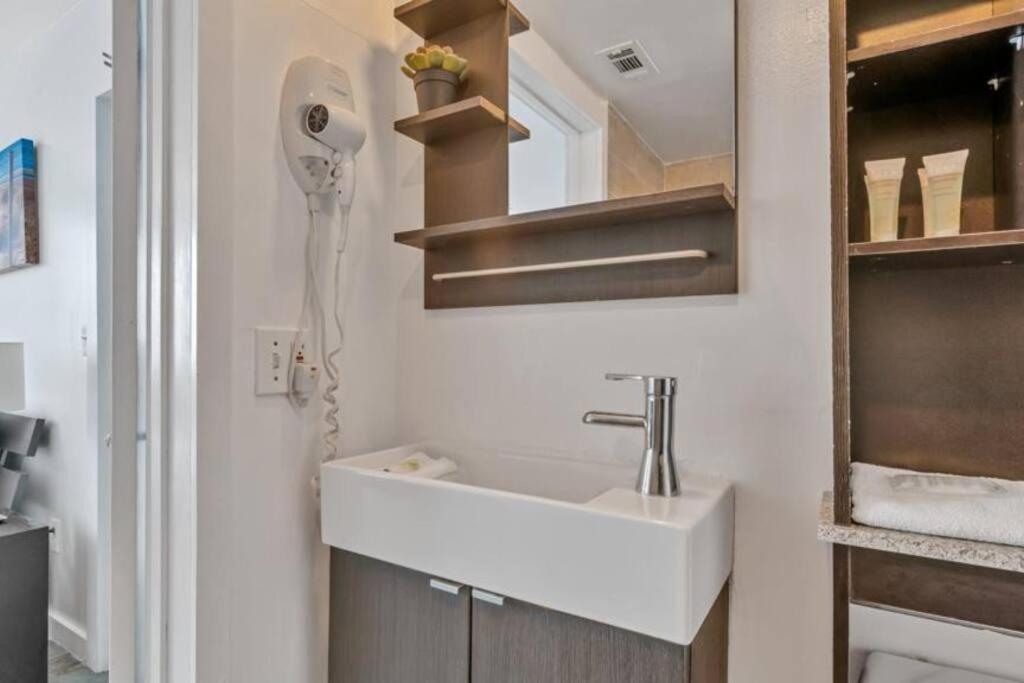 Amazing Apartment In South Beach, Ocean Drive Miami Beach Zewnętrze zdjęcie